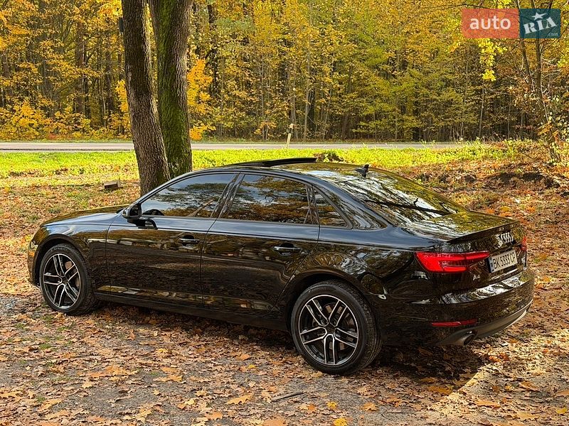 Седан Audi A4 2016 в Радивиліві