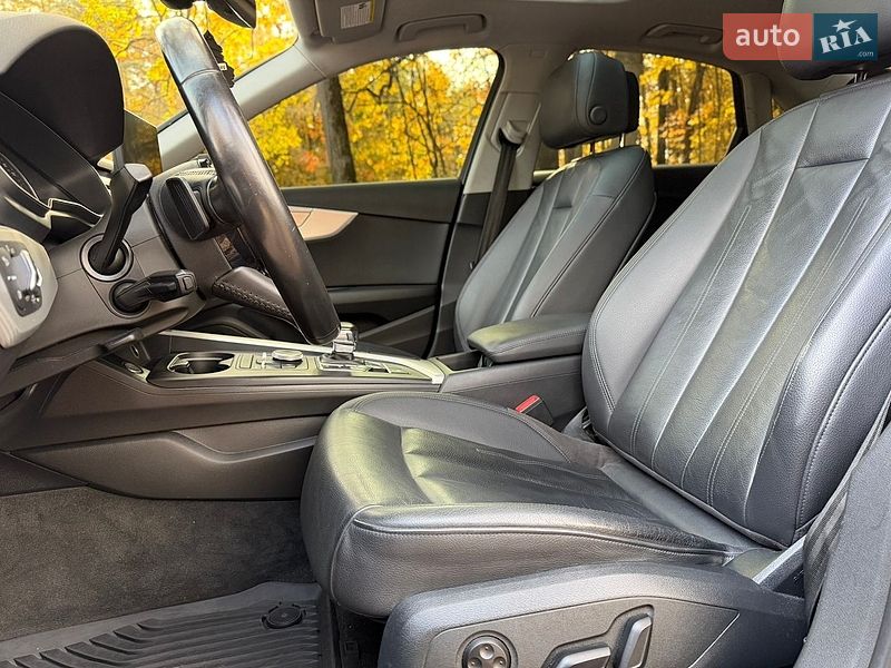 Седан Audi A4 2016 в Радивиліві