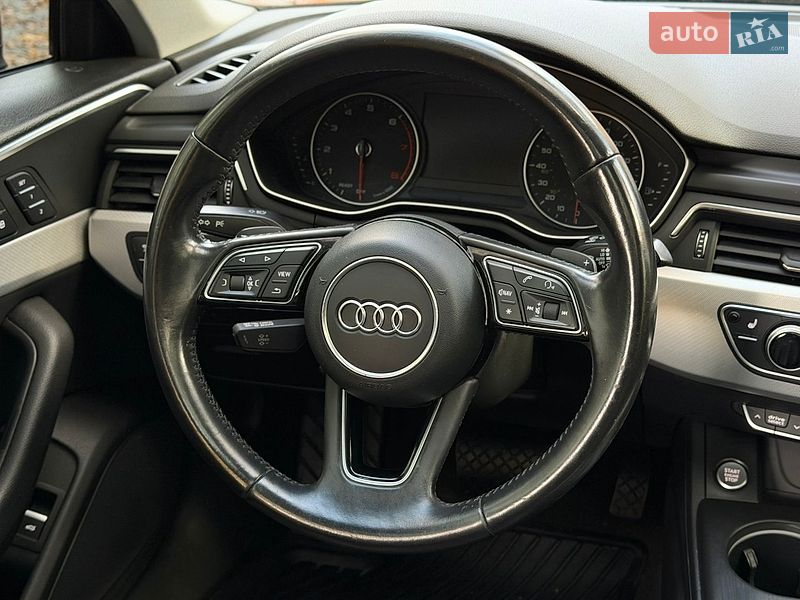 Седан Audi A4 2016 в Радивиліві