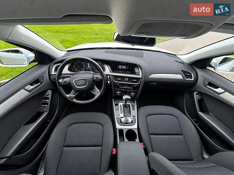 Универсал Audi A4 2014 в Киеве