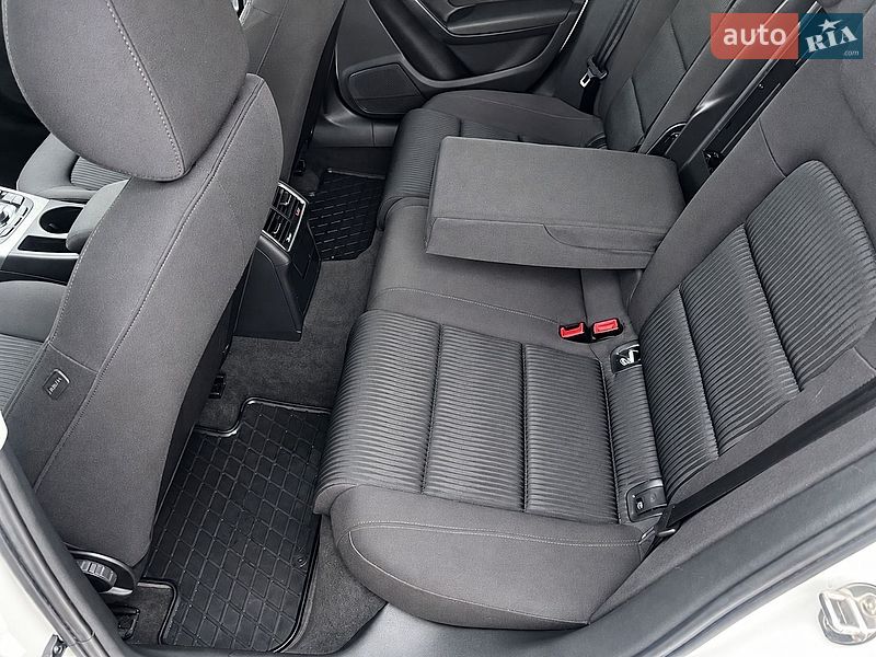 Универсал Audi A4 2014 в Киеве