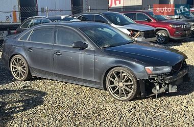 Седан Audi A4 2014 в Львові