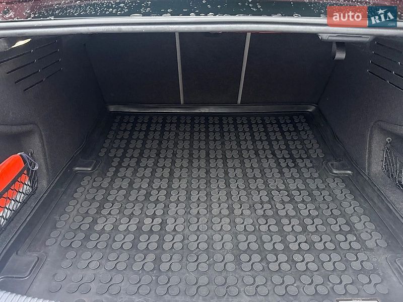 Седан Audi A4 2018 в Киеве