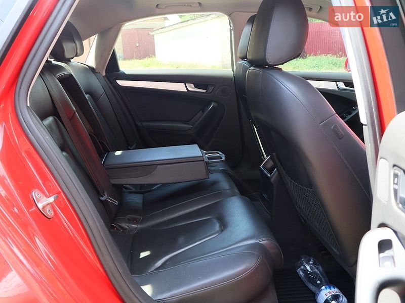 Седан Audi A4 2010 в Харкові