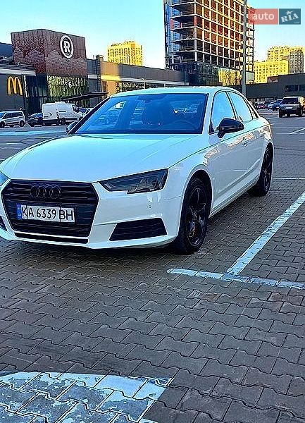 Седан Audi A4 2016 в Києві