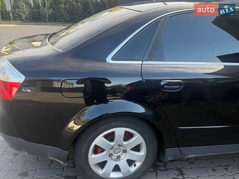 Седан Audi A4 2002 в Чернівцях