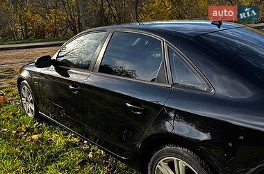 Седан Audi A4 2011 в Кривом Роге