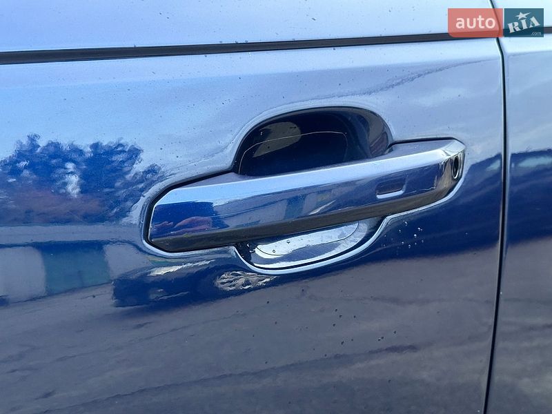 Седан Audi A4 2019 в Киеве