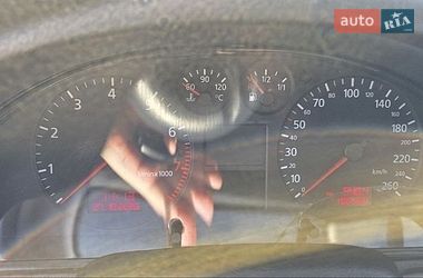 Седан Audi A4 1999 в Днепре