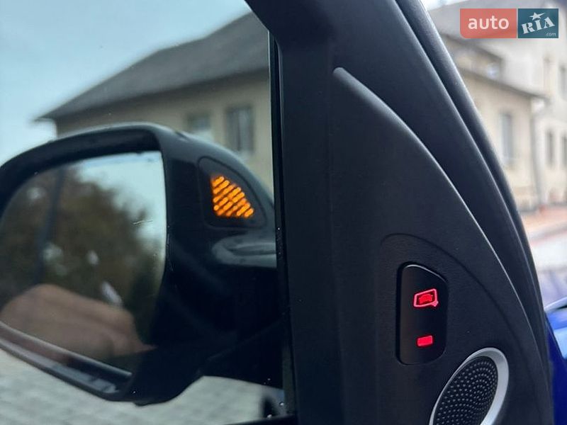 Седан Audi A4 2015 в Івано-Франково