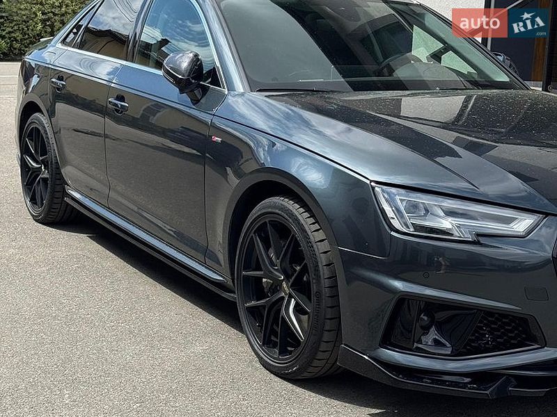 Audi A4 2019
