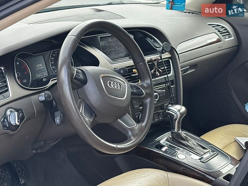 Седан Audi A4 2013 в Миколаєві