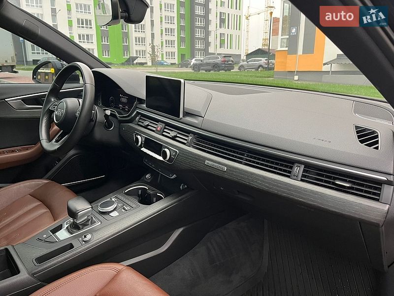 Седан Audi A4 2017 в Виннице