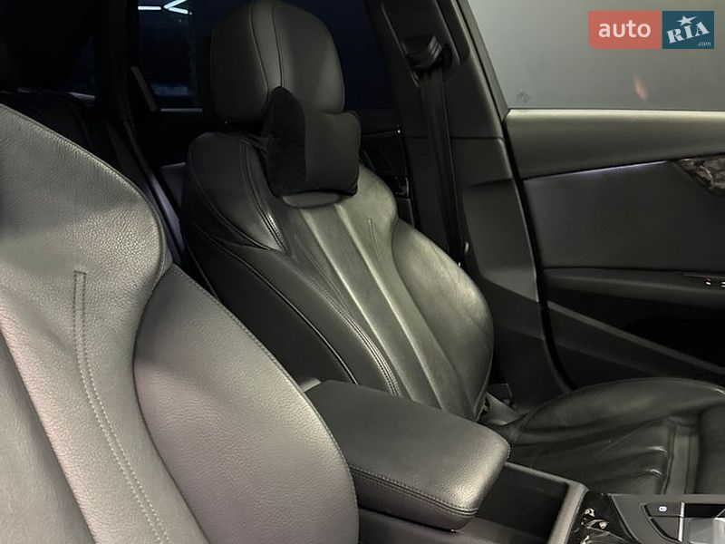 Седан Audi A4 2016 в Одесі