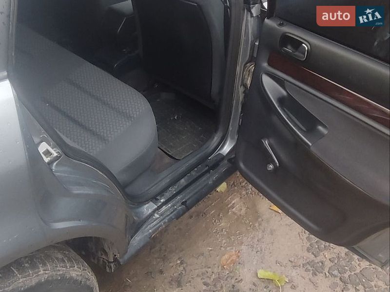Седан Audi A4 1996 в Ровно