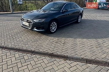Седан Audi A4 2020 в Гайвороне