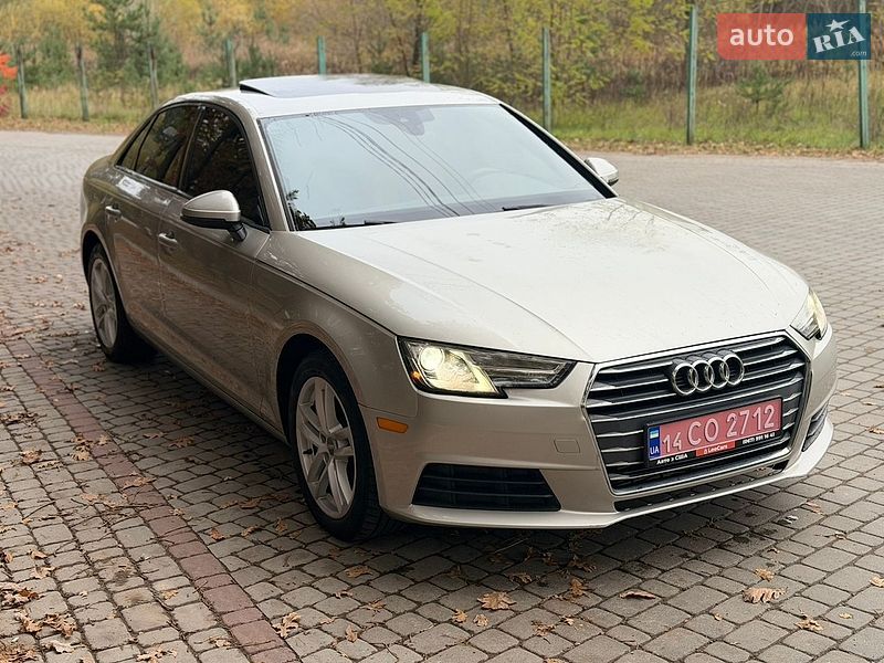 Седан Audi A4 2017 в Львові