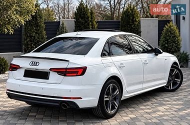 Седан Audi A4 2018 в Кропивницькому