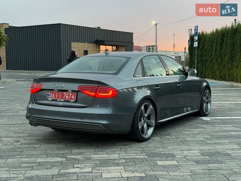 Седан Audi A4 2015 в Луцке