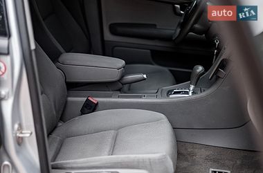 Универсал Audi A4 2001 в Баре
