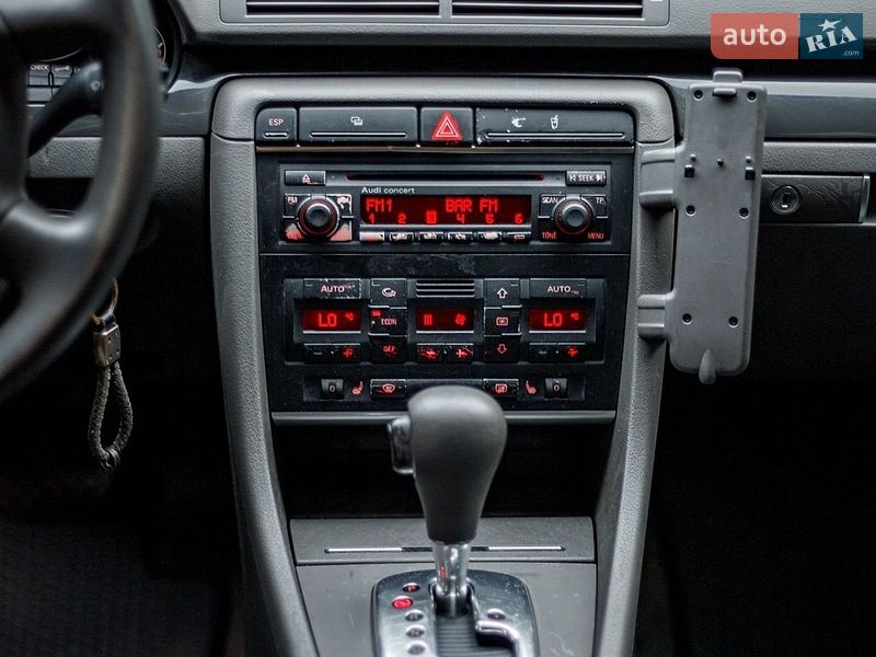 Универсал Audi A4 2001 в Баре
