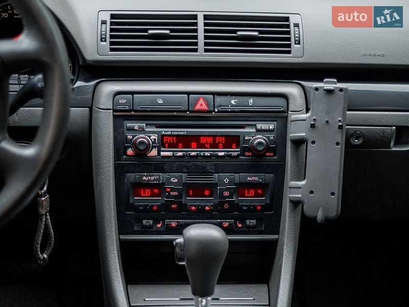 Универсал Audi A4 2001 в Баре
