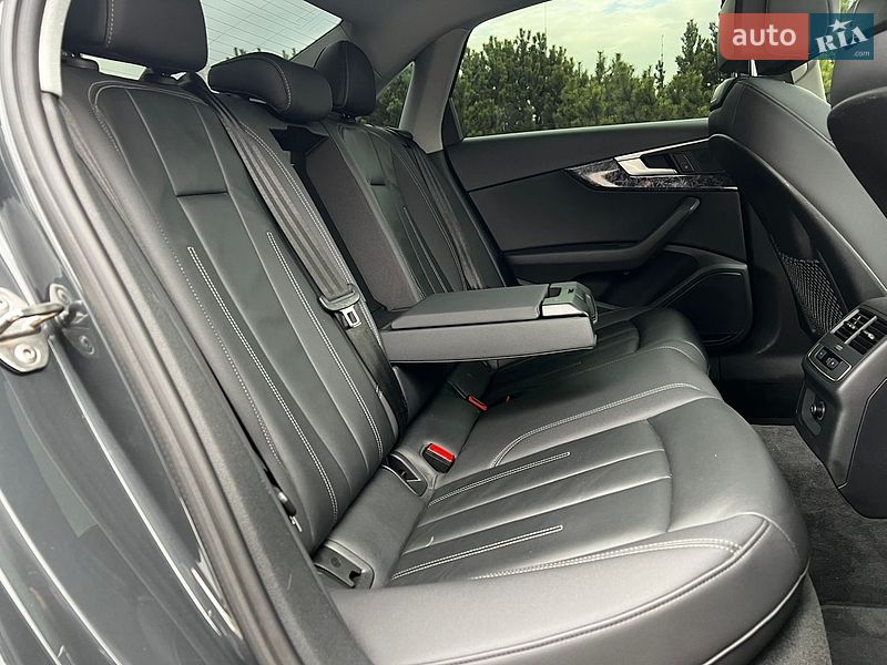Седан Audi A4 2019 в Києві