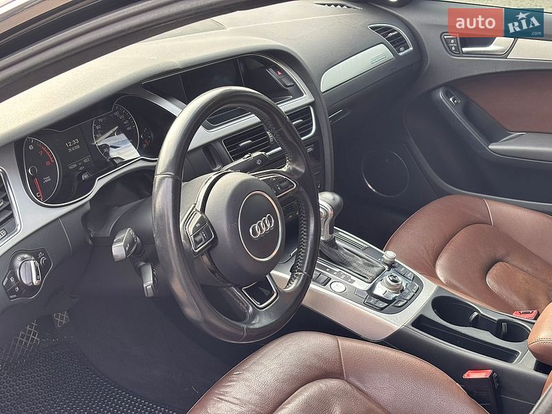 Седан Audi A4 2015 в Хмельницком