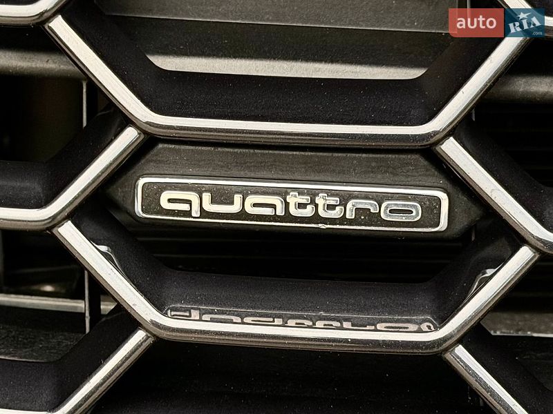 Седан Audi A4 2023 в Києві