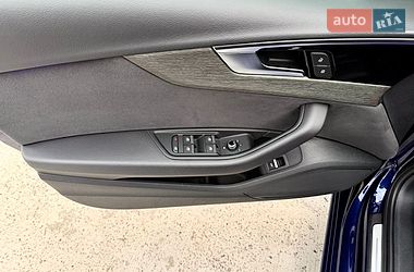 Седан Audi A4 2023 в Києві