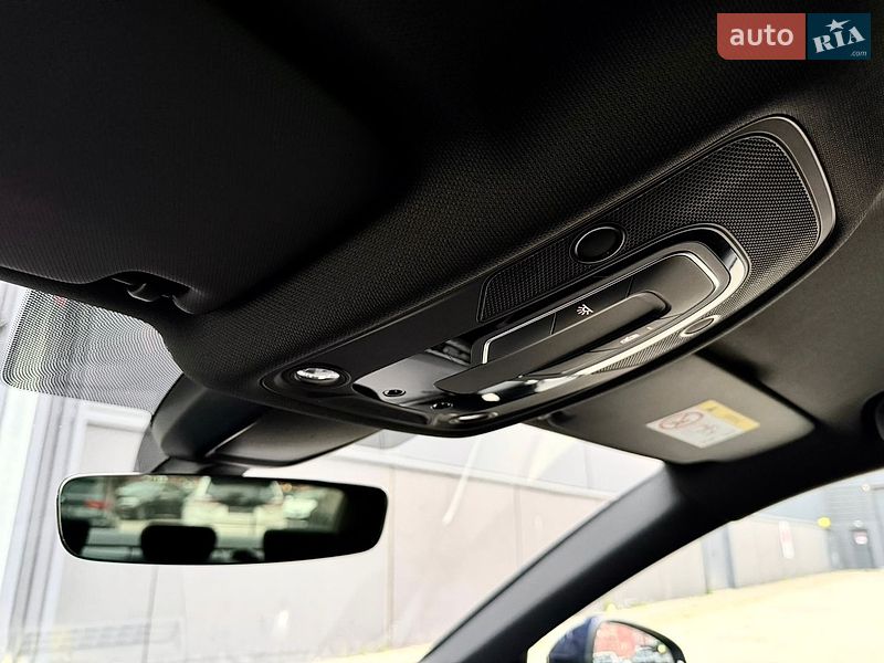 Седан Audi A4 2023 в Києві
