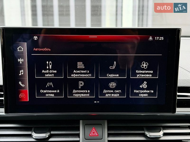 Седан Audi A4 2023 в Києві