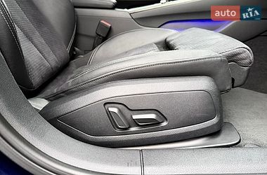 Седан Audi A4 2023 в Києві