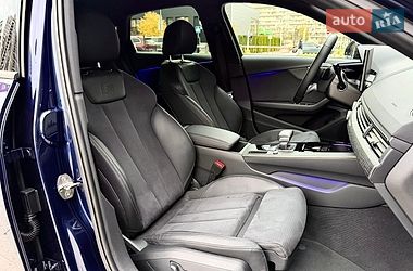 Седан Audi A4 2023 в Києві