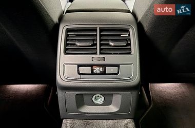 Седан Audi A4 2023 в Києві