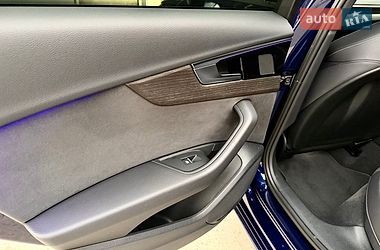 Седан Audi A4 2023 в Києві
