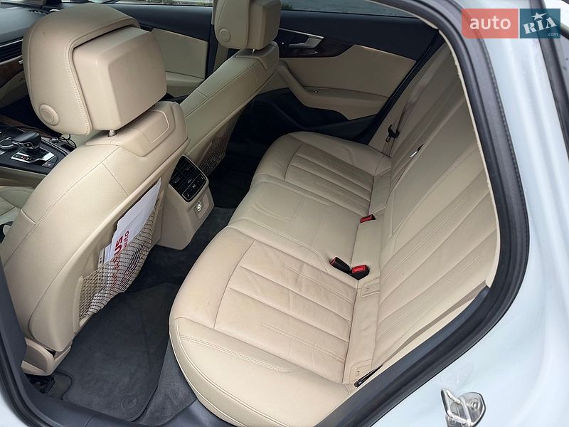 Седан Audi A4 2016 в Києві