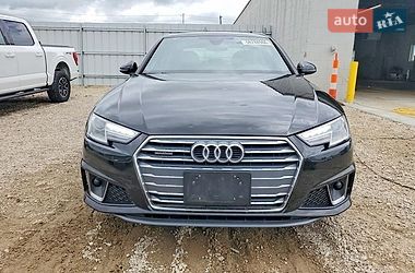 Седан Audi A4 2019 в Львове