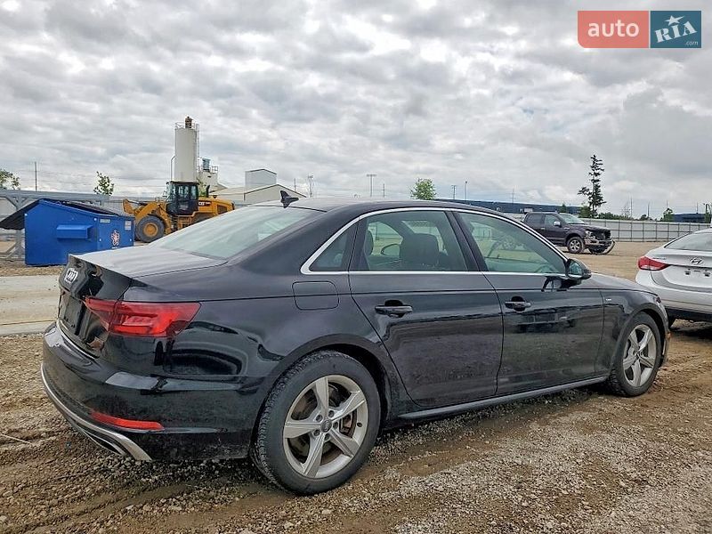 Седан Audi A4 2019 в Львове