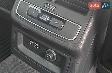 Седан Audi A4 2021 в Гостомеле
