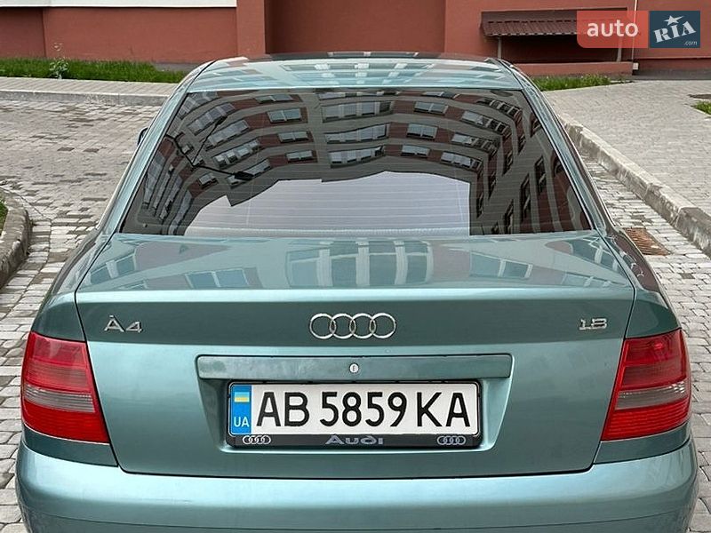 Седан Audi A4 1999 в Виннице