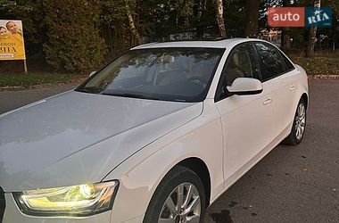 Седан Audi A4 2014 в Хирові
