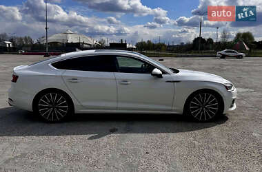 Лифтбек Audi A5 Sportback 2017 в 