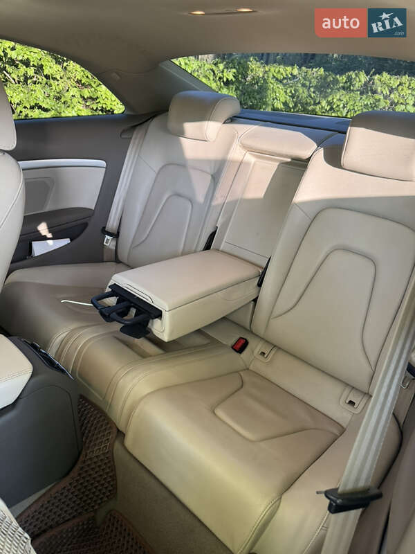 Лифтбек Audi A5 Sportback 2010 в Звягеле