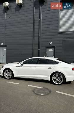 Лифтбек Audi A5 Sportback 2017 в Киеве