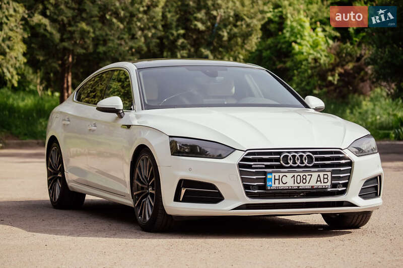 Лифтбек Audi A5 Sportback 2017 в 