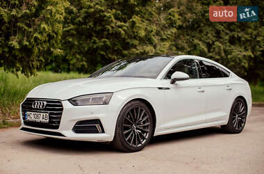 Лифтбек Audi A5 Sportback 2017 в 