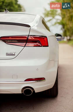 Лифтбек Audi A5 Sportback 2017 в 