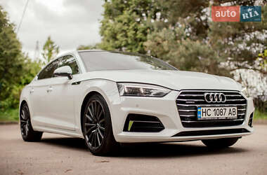 Лифтбек Audi A5 Sportback 2017 в 