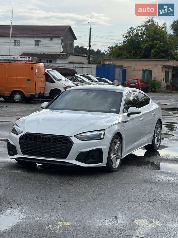 Лифтбек Audi A5 Sportback 2021 в Киеве